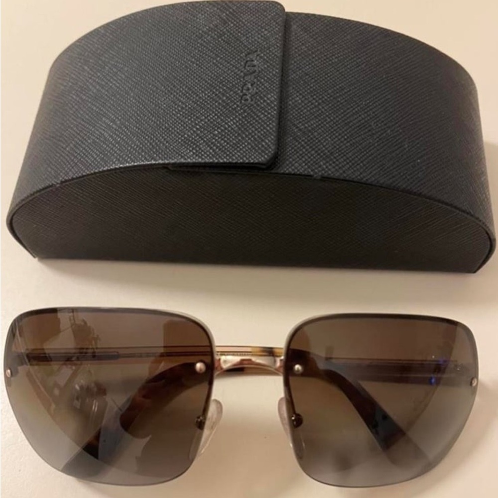 Men’s Prada sunglasses. - Picture 1 of 3